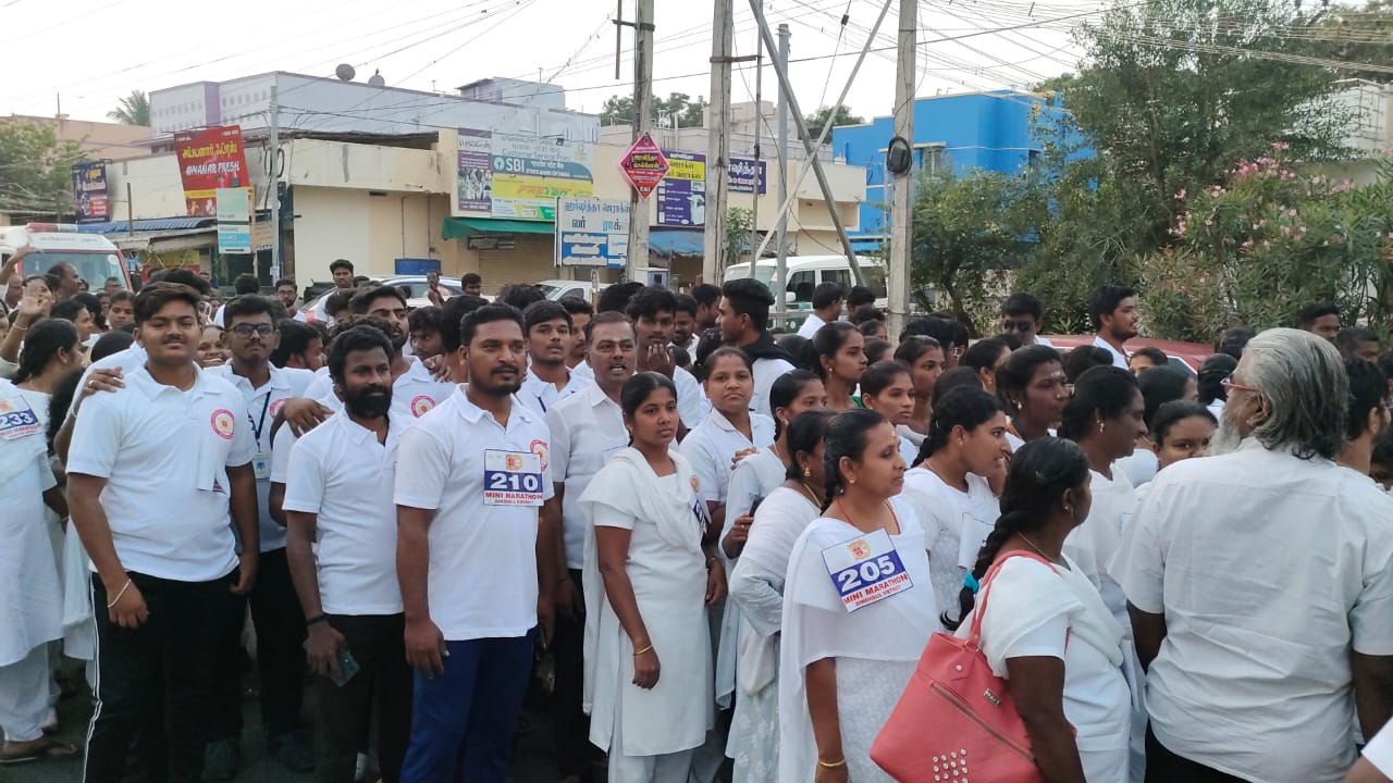 Two-year Diploma in Multipurpose(Male)/Health Inspector/Sanitary Inspector course students of batch 2021-2023 from WASH Institute had participated in a mini marathon organised on Nov 27th, 2022 on the occasion of 100yrs celebration of Directorate of Public health and Preventive medicine (DPH), Dindigul.